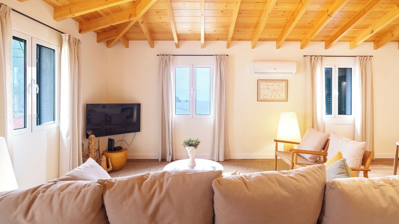 Photo of Livingroom in Porto Moniz