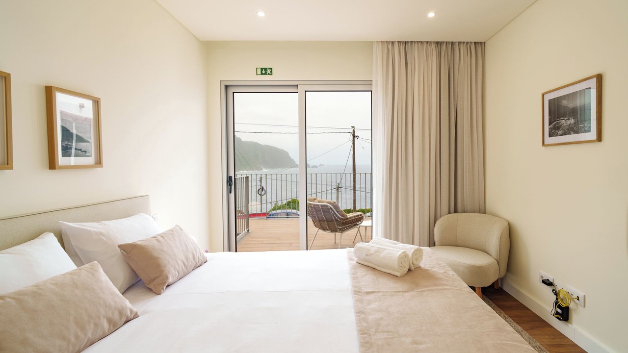 Photo of Bedroom in Porto Moniz