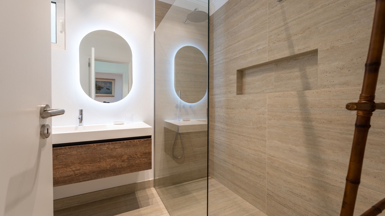 Photo of Bathroom in Campo de Baixo