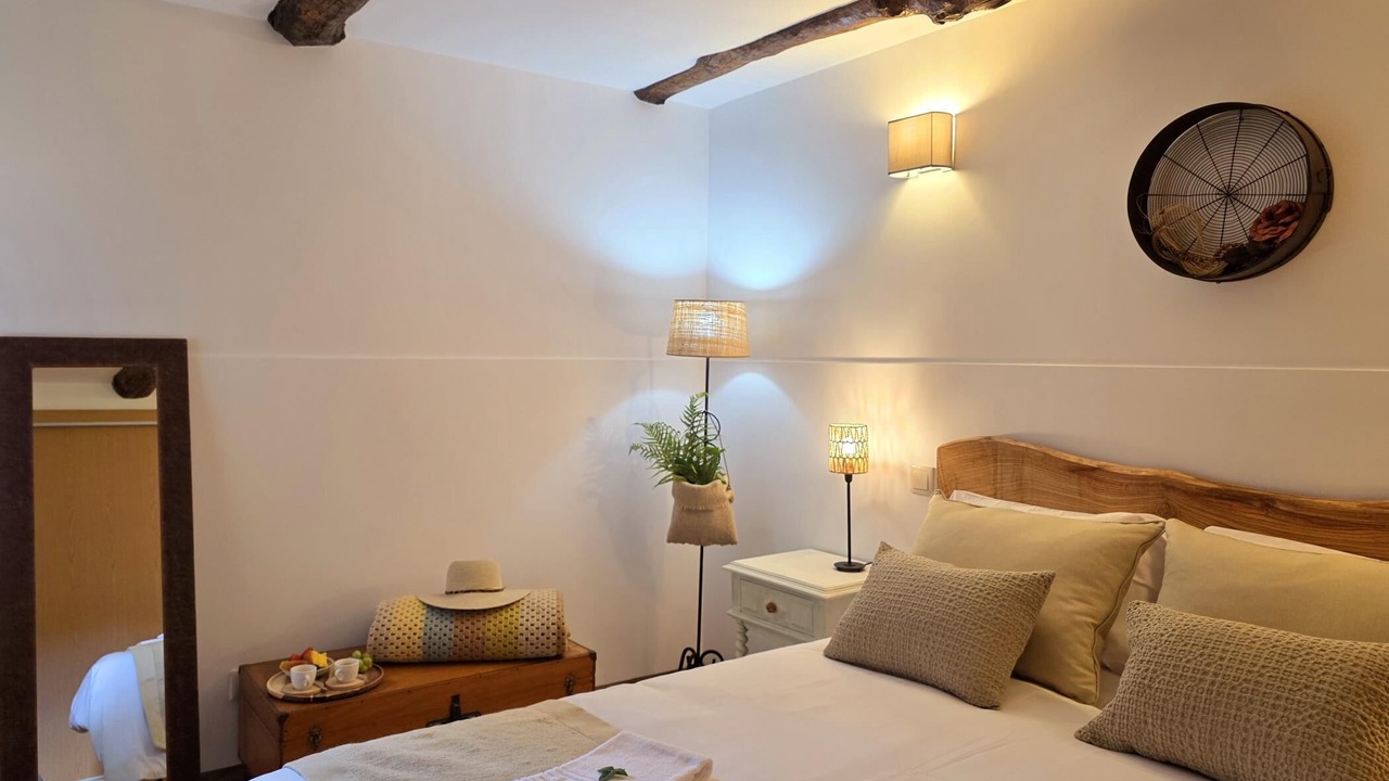 Photo of Bedroom in Cubalhao