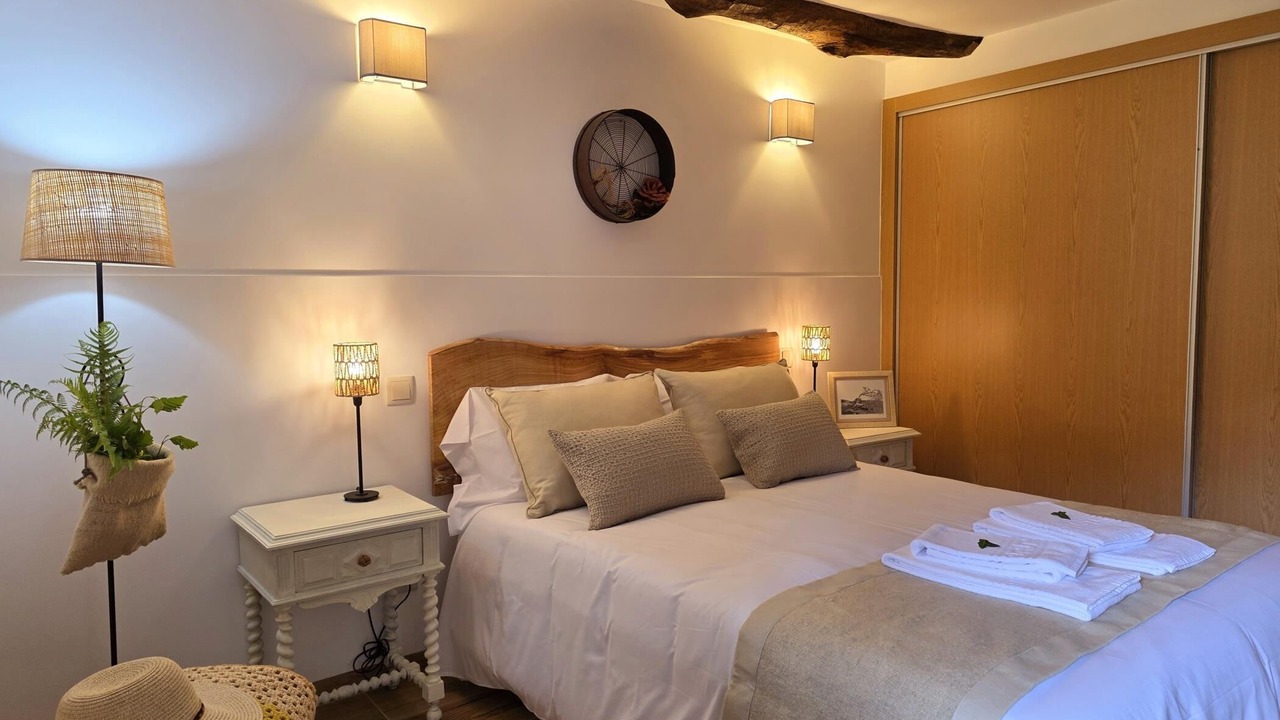 Photo of Bedroom in Cubalhao