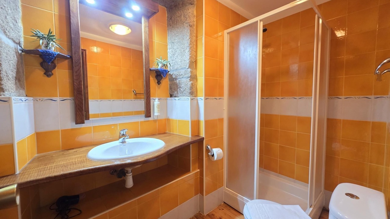 Photo of Bathroom in Melgaco