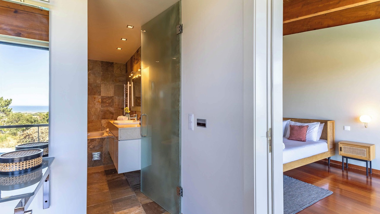 Photo of Bathroom in Carreco
