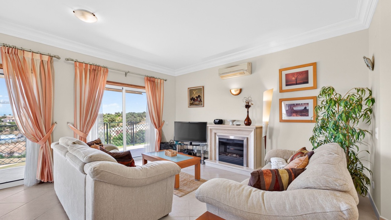 Photo of Livingroom in Atalaia