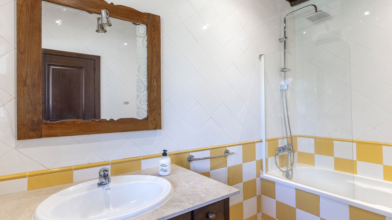 Photo of Bathroom in Rio Caldo