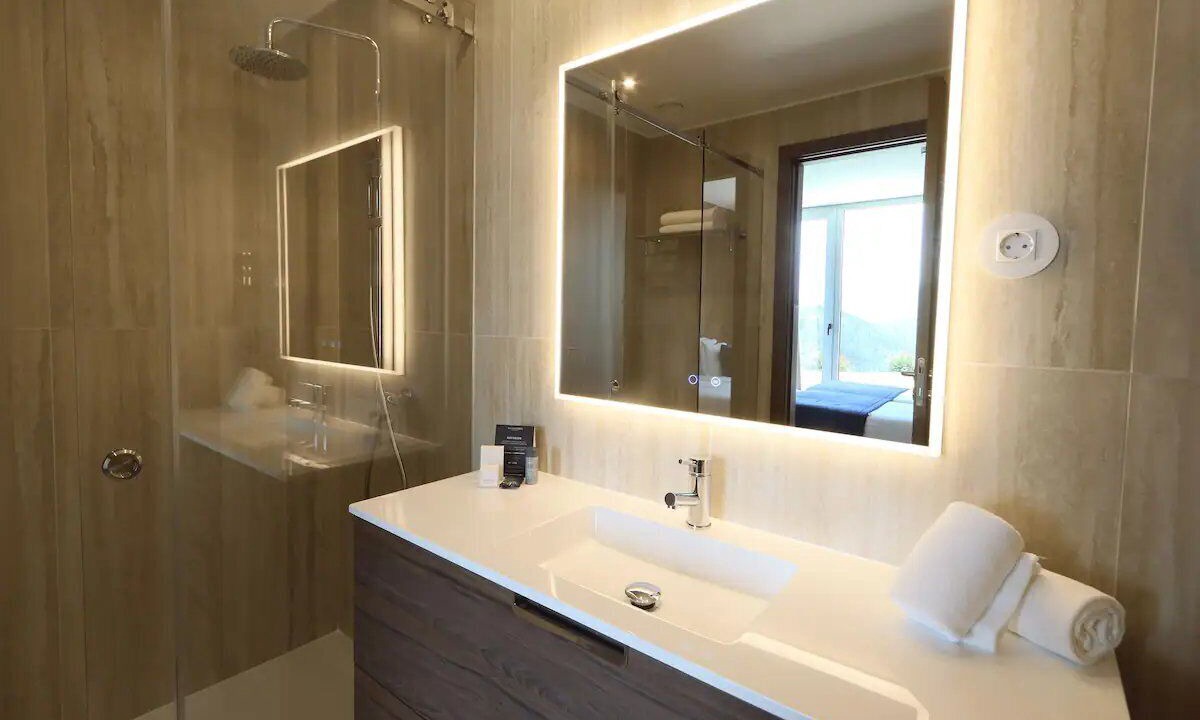 Photo of Bathroom in Molares