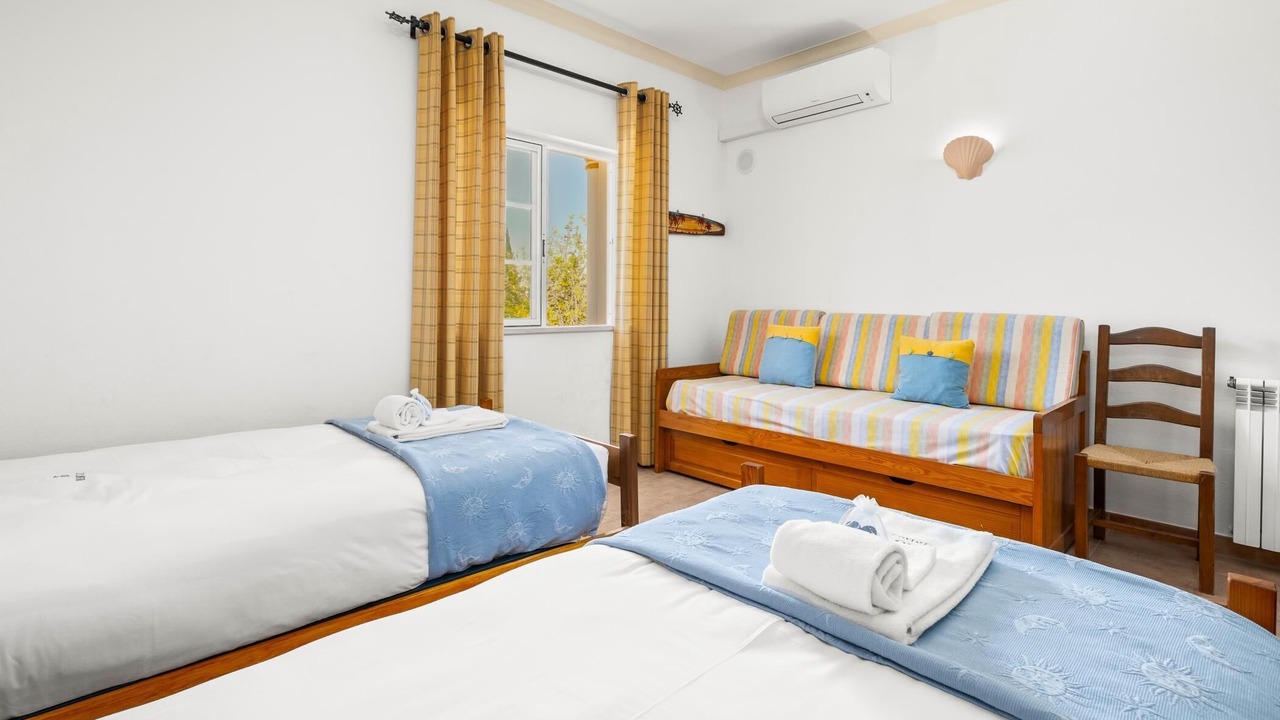 Photo of Bedroom in Alfarrobeira