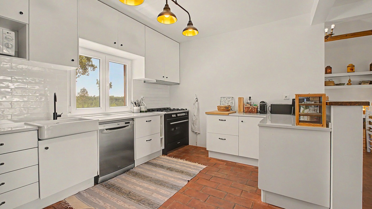 Photo of Kitchen in Erra