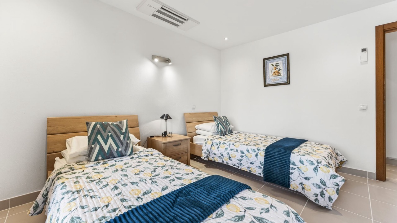 Photo of Bedroom in Monte Raposo