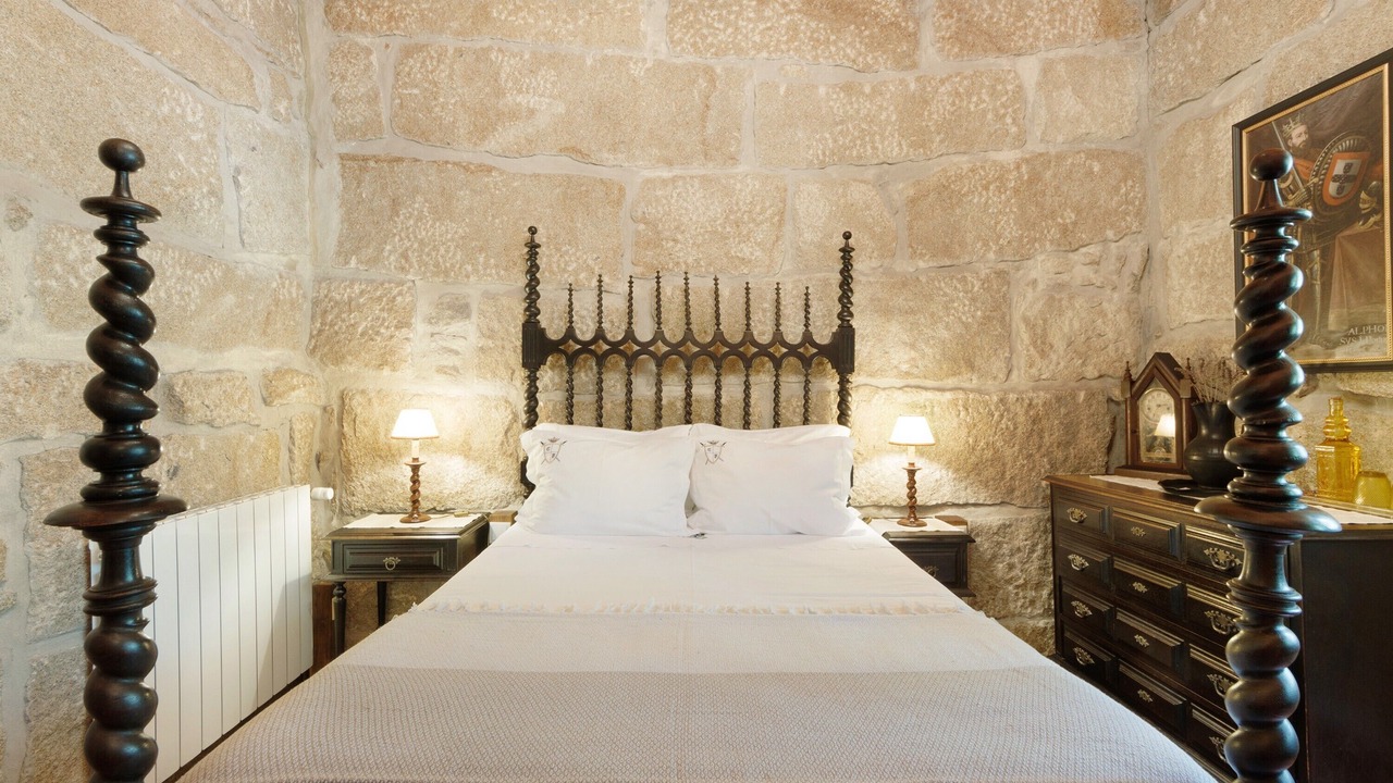Photo of Bedroom in Mosteiro