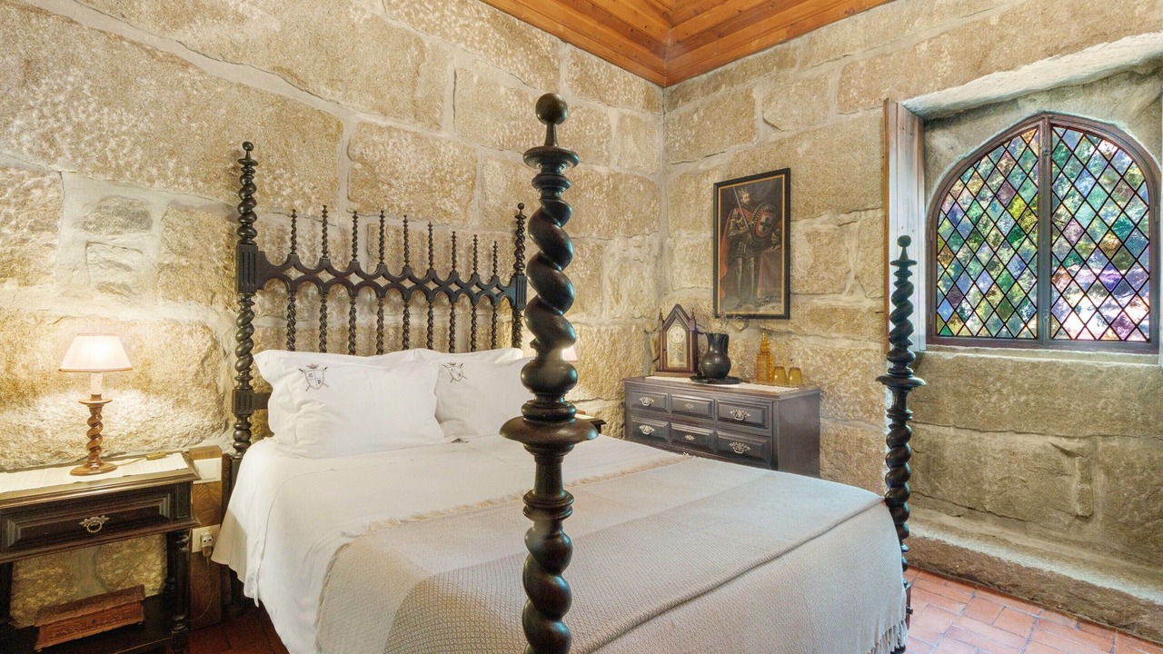 Photo of Bedroom in Mosteiro