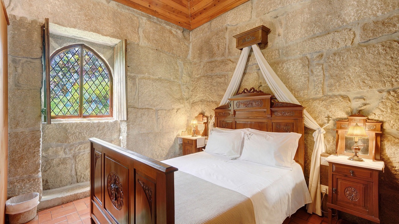 Photo of Bedroom in Mosteiro