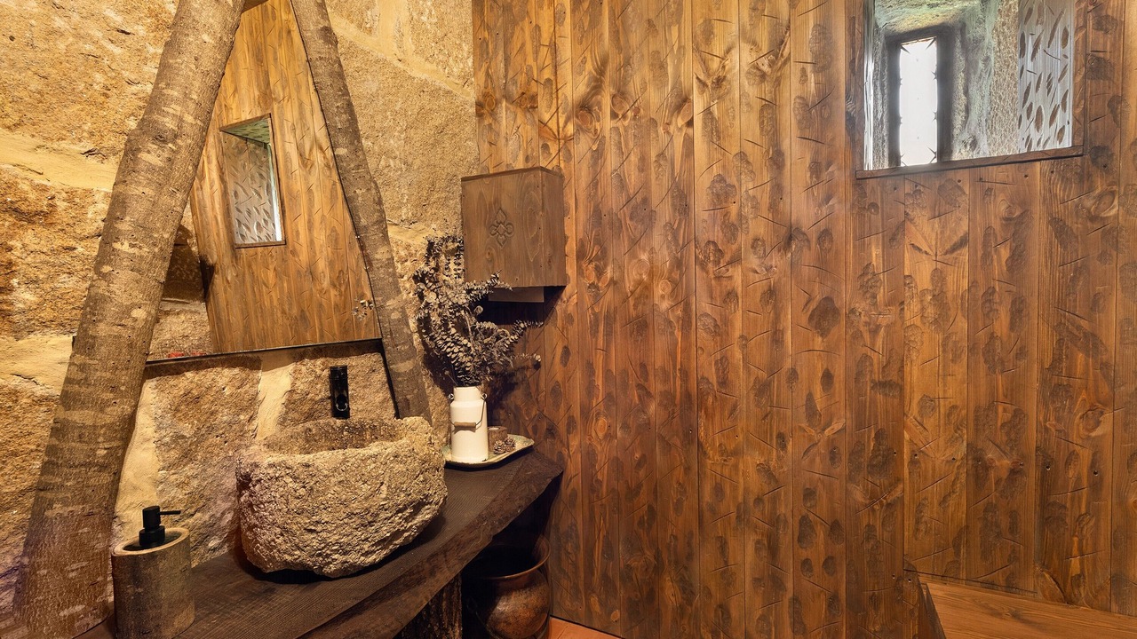 Photo of Bathroom in Mosteiro