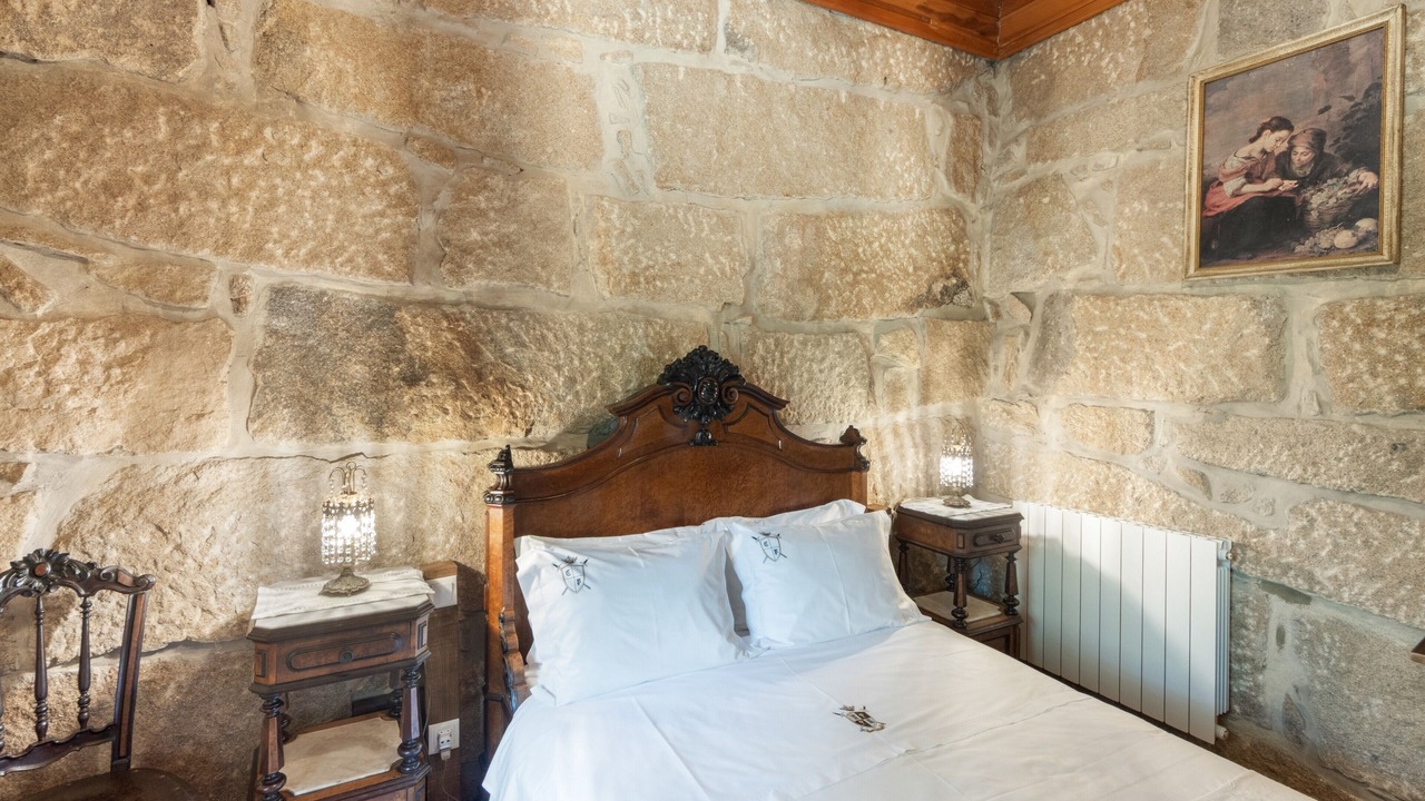 Photo of Bedroom in Mosteiro