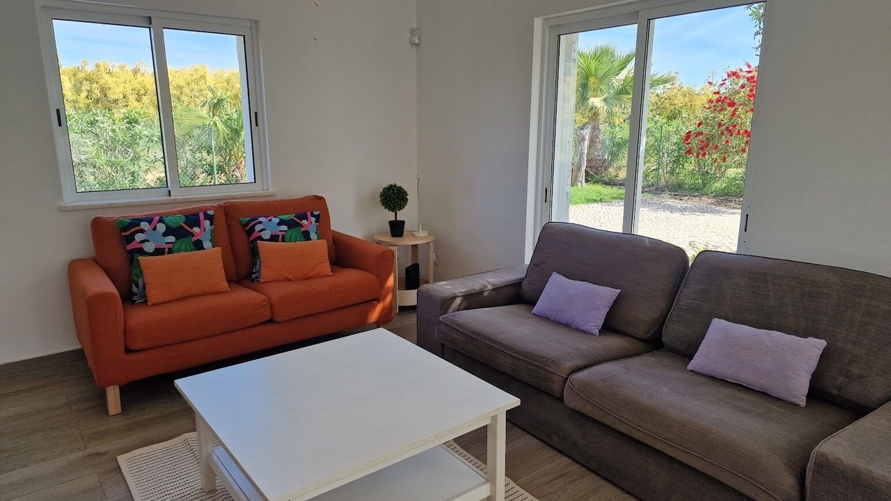 Photo of Livingroom in Canada