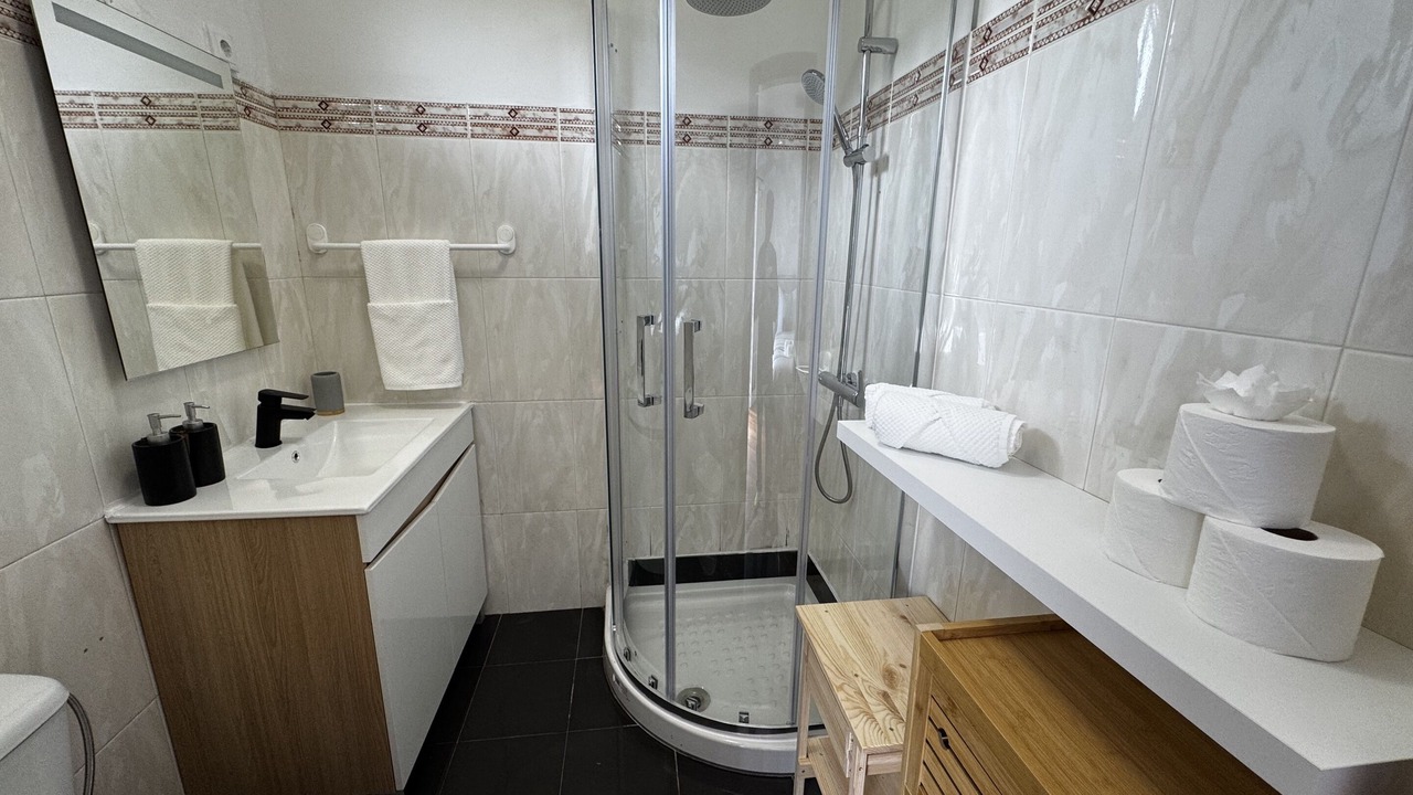 Photo of Bathroom in Camara de Lobos
