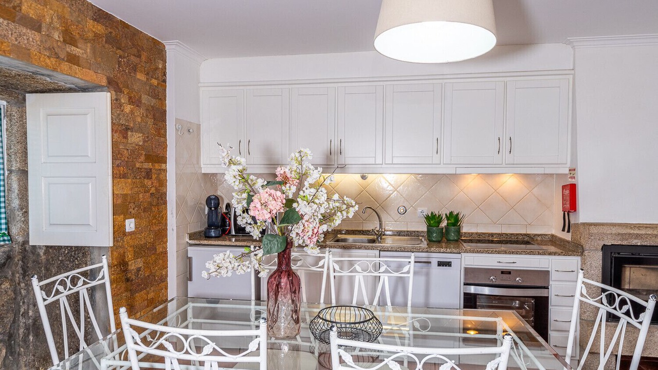 Photo of Kitchen in Calheiros