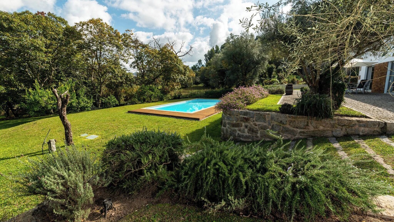 Photo of Outdoor in Cossourado