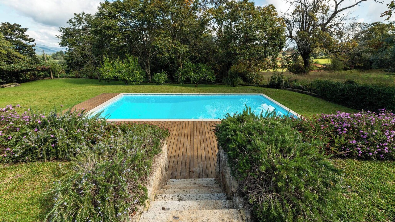 Photo of Outdoor in Cossourado