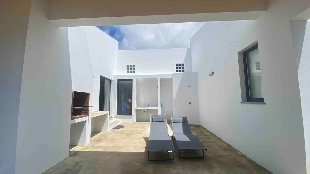 Photo of Patio Balcony in Angra do Heroismo