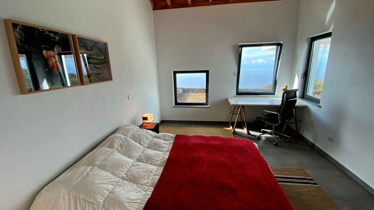Photo of Bedroom in Angra do Heroismo