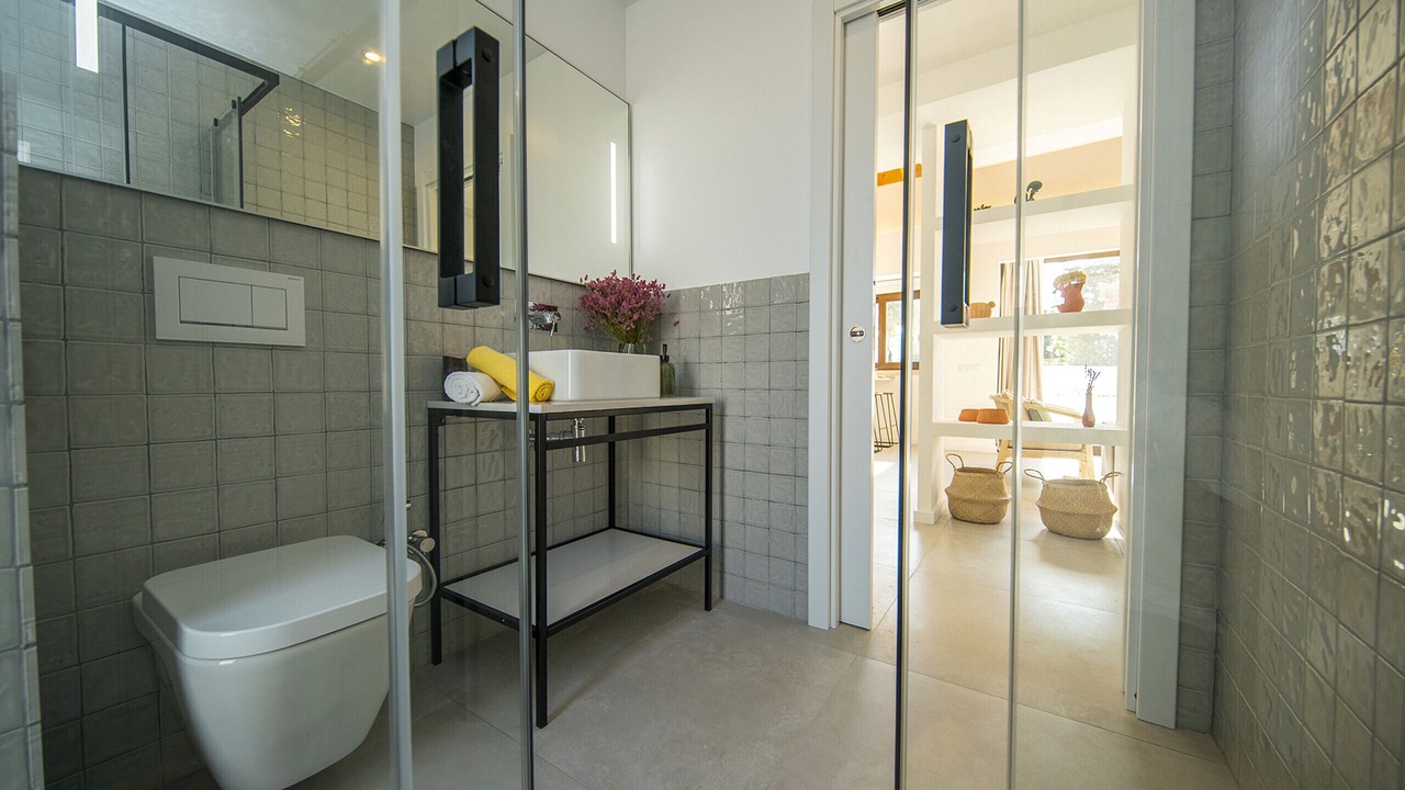 Photo of Bathroom in Lagoa e Carvoeiro