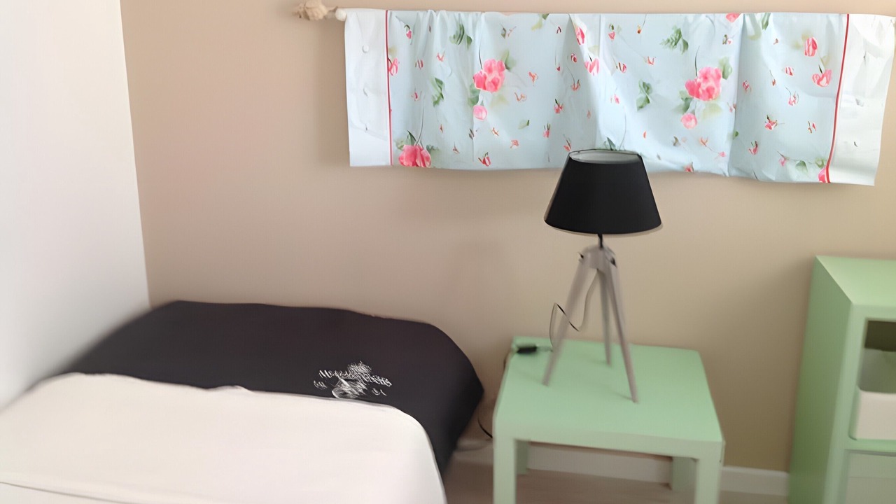 Photo of Bedroom in Estoril