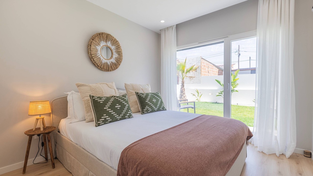 Photo of Bedroom in Charneca de Caparica e Sobreda