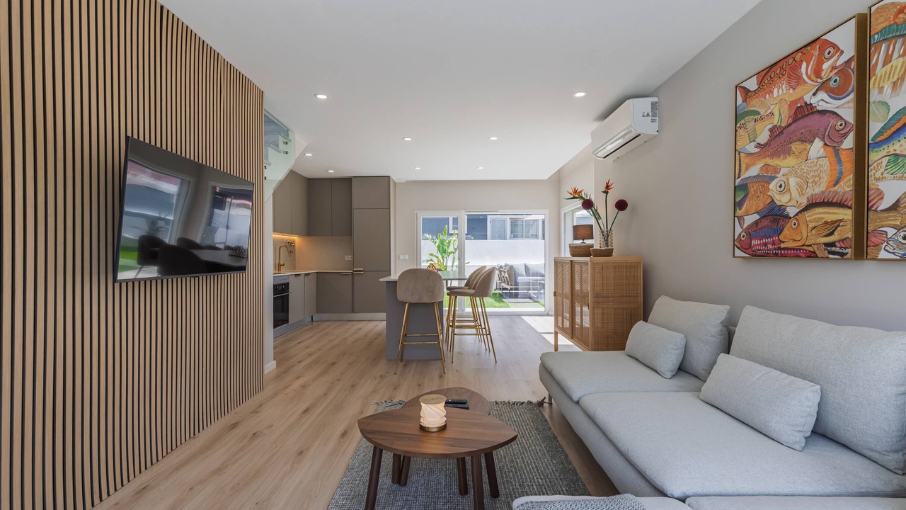 Photo of Livingroom in Charneca de Caparica e Sobreda