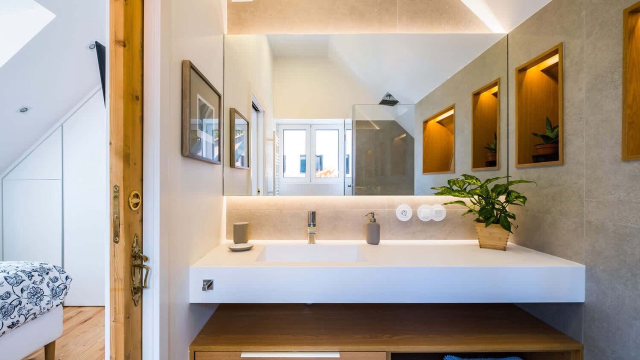 Photo of Bathroom in Cascais