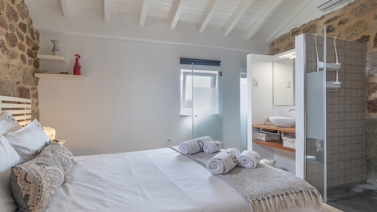 Photo of Bedroom in Covas