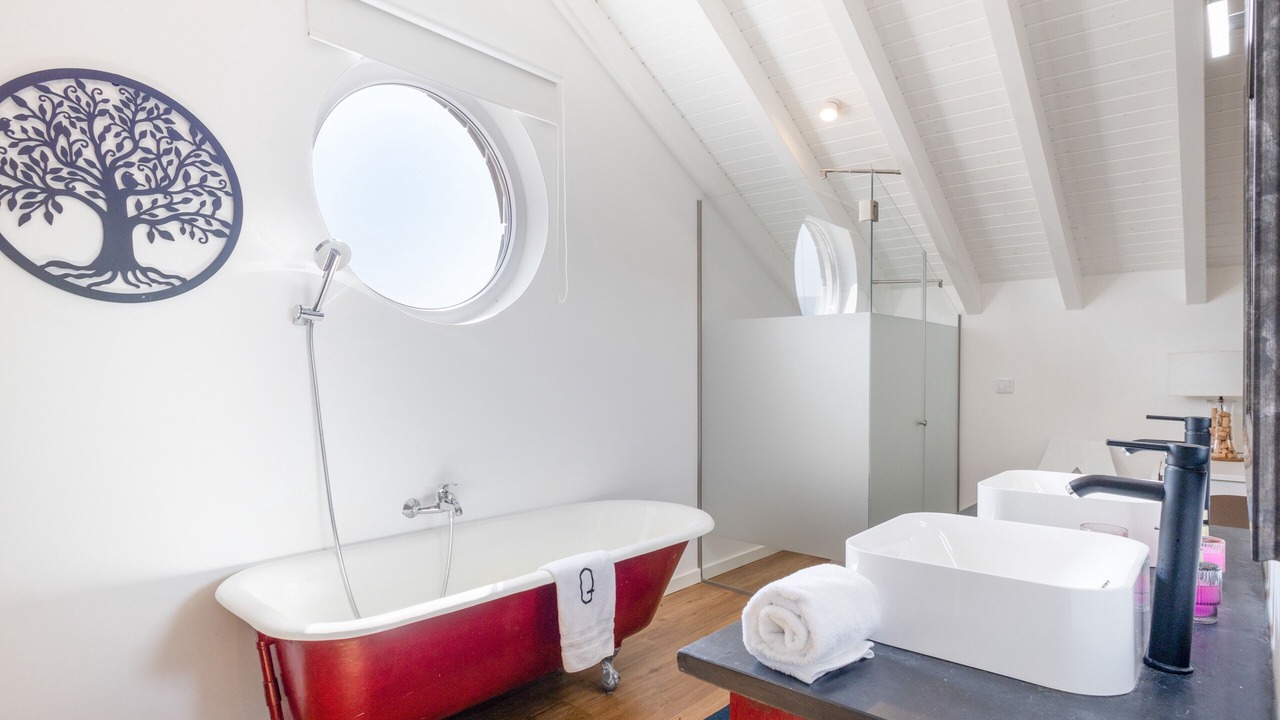Photo of Bathroom in Covas