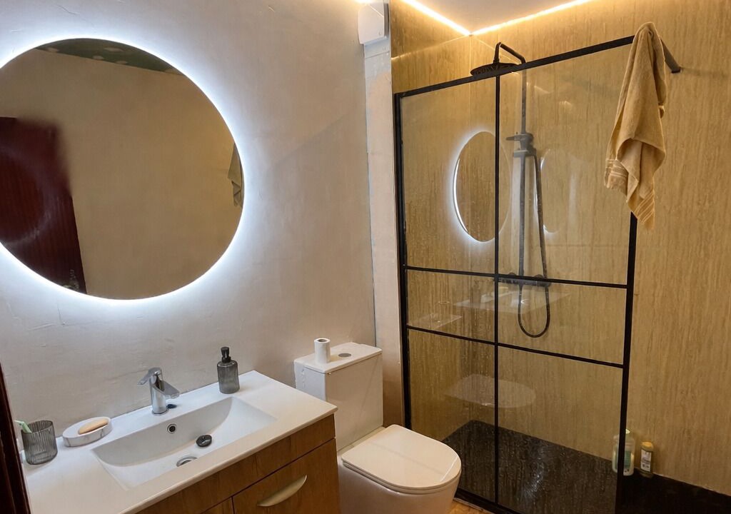 Photo of Bathroom in Peniche