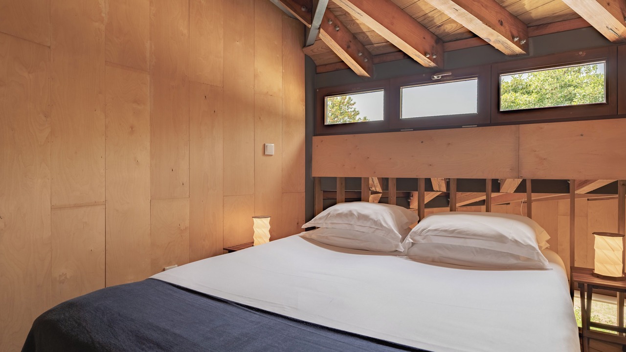 Photo of Bedroom in Sines