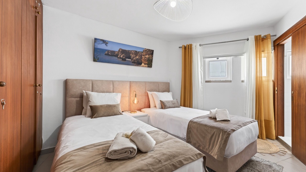 Photo of Bedroom in Quarteira