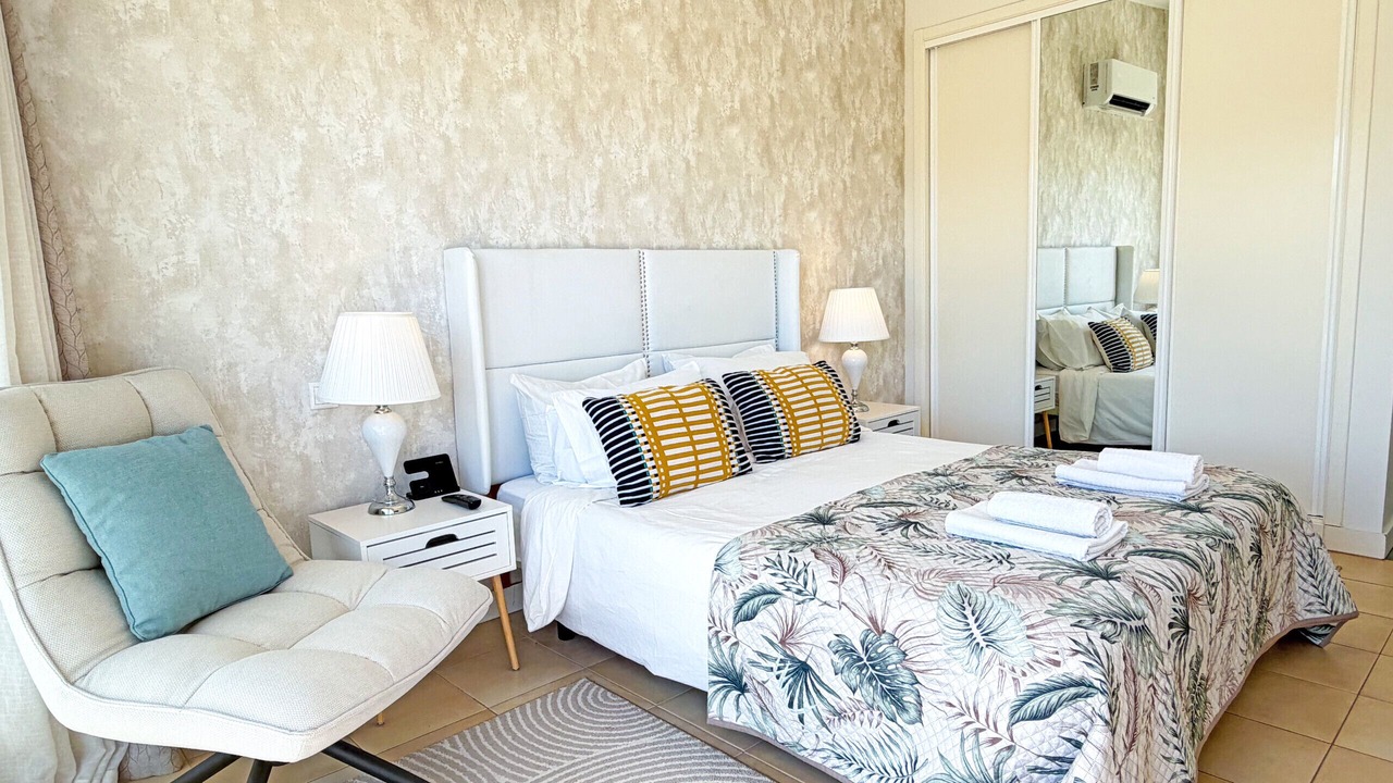 Photo of Bedroom in Patroves