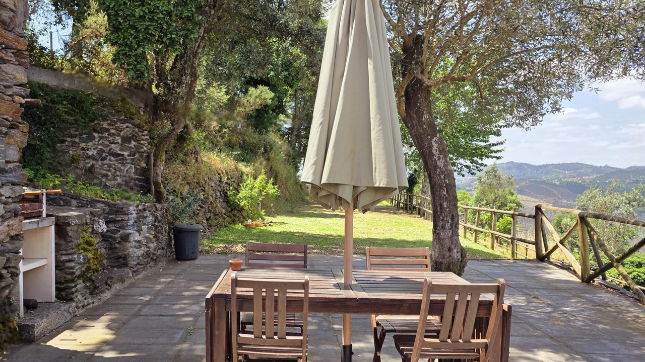 Photo of Outdoor in Vinho