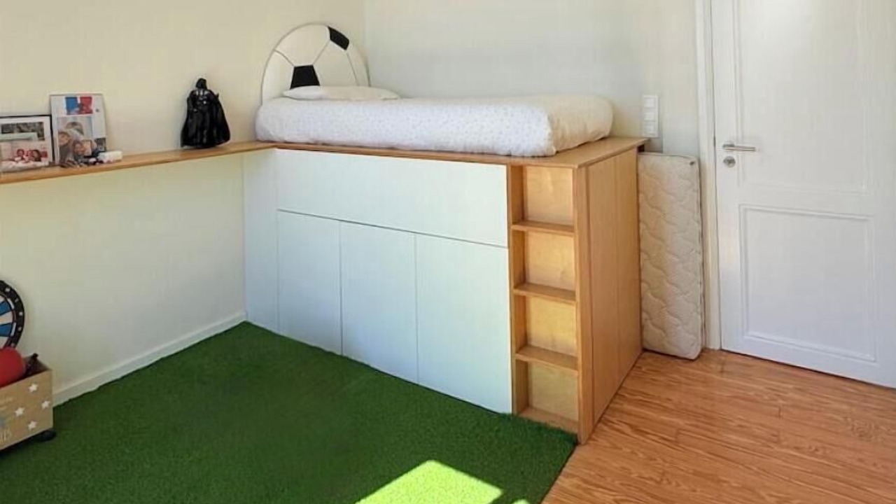 Photo of Bedroom in Linda-a-Velha