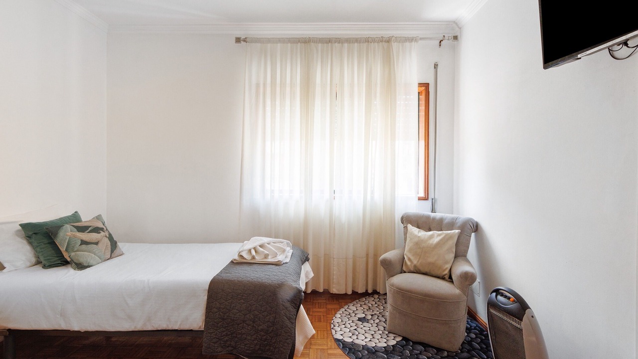 Photo of Bedroom in Porto