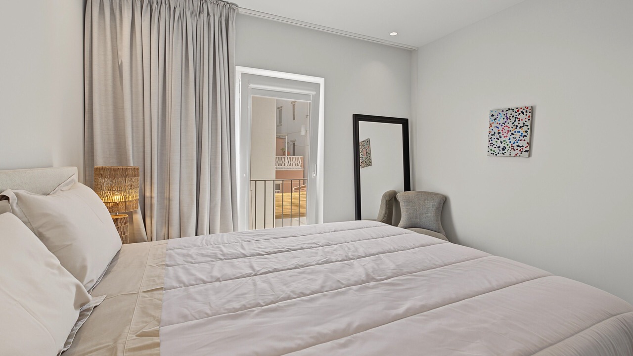 Photo of Bedroom in Trafaria
