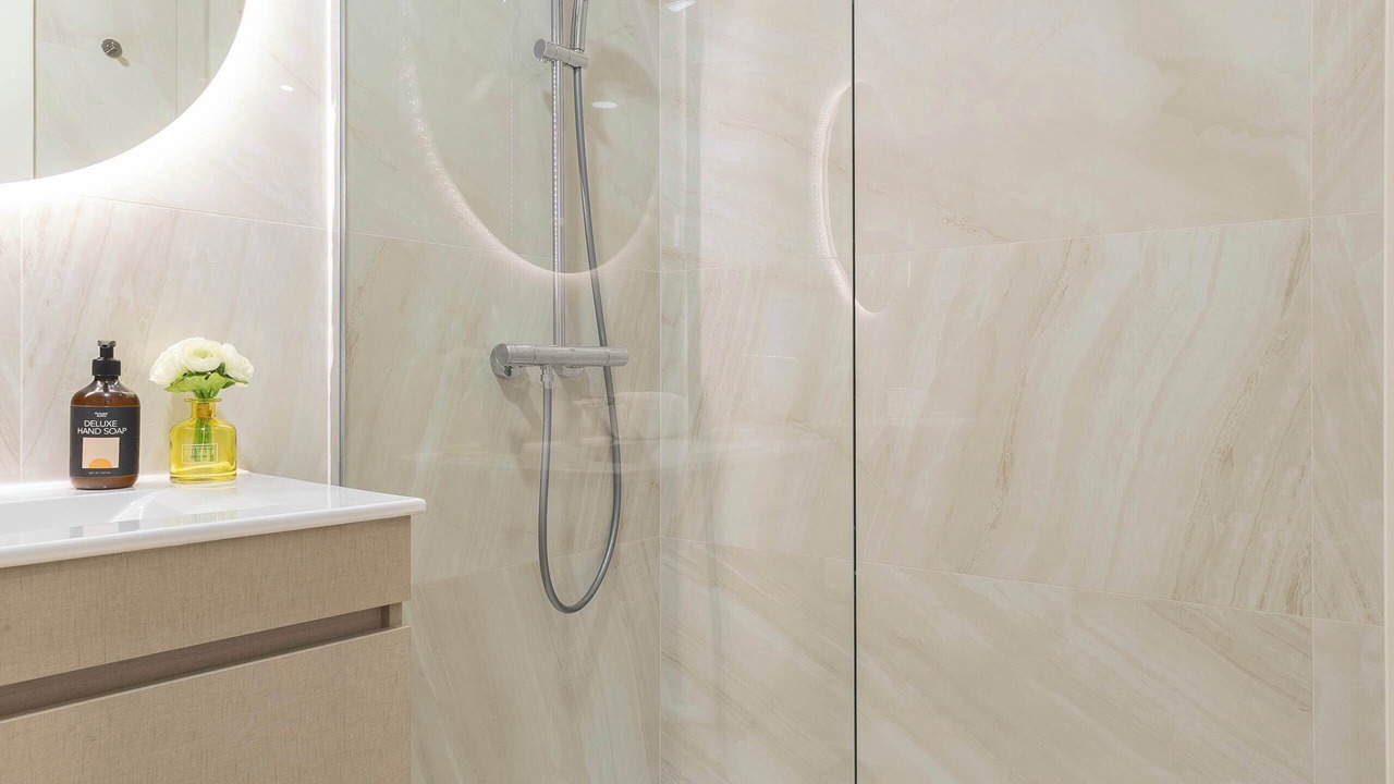 Photo of Bathroom in Darque