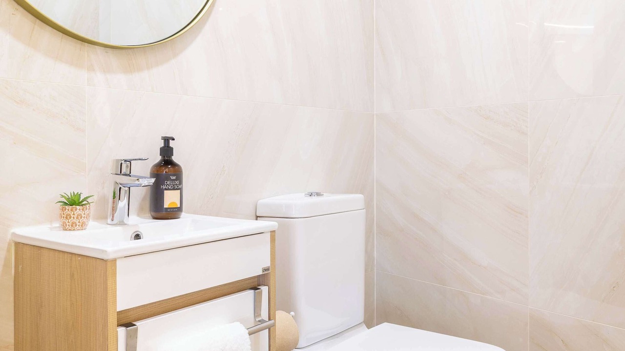 Photo of Bathroom in Darque