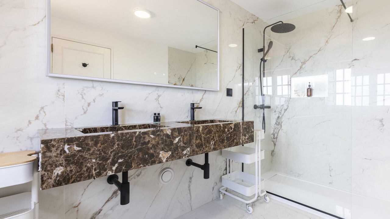 Photo of Bathroom in Azoia