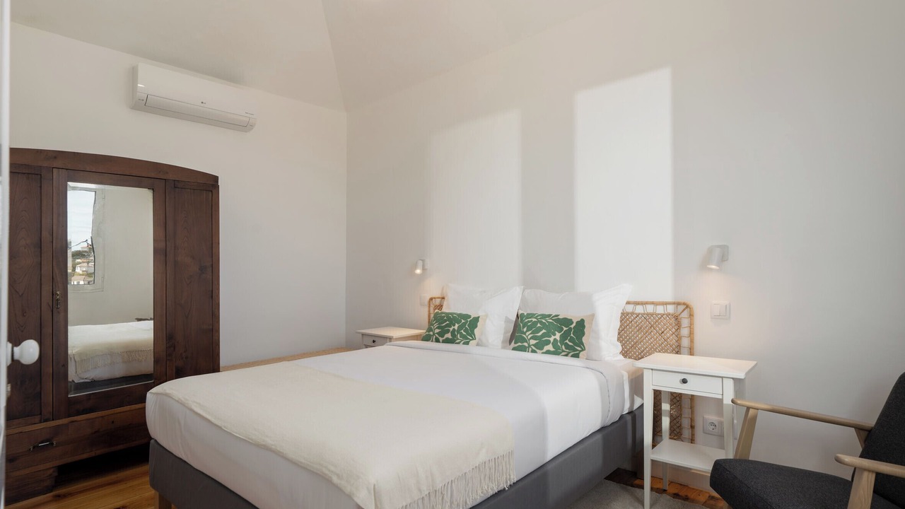Photo of Bedroom in Canhas