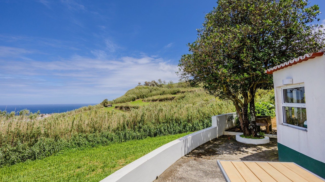 Photo of Patio Balcony in Mosteiros