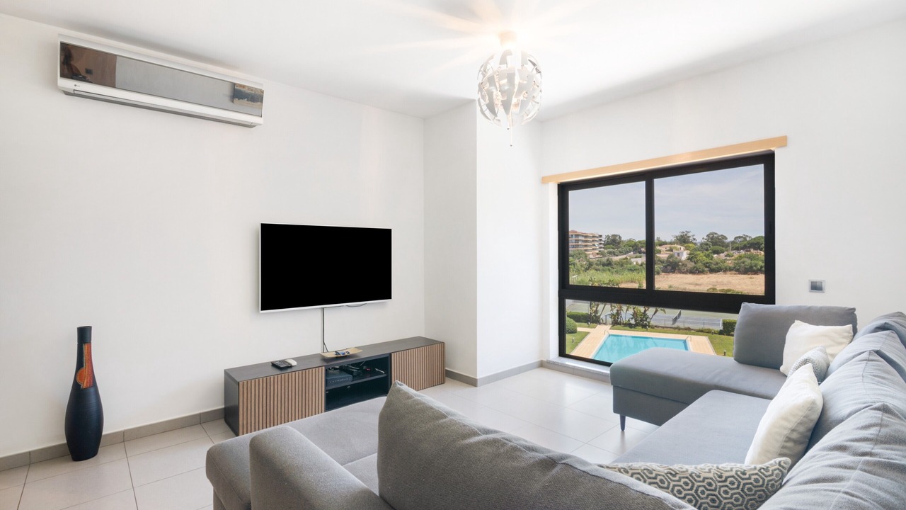 Photo of Livingroom in Quarteira