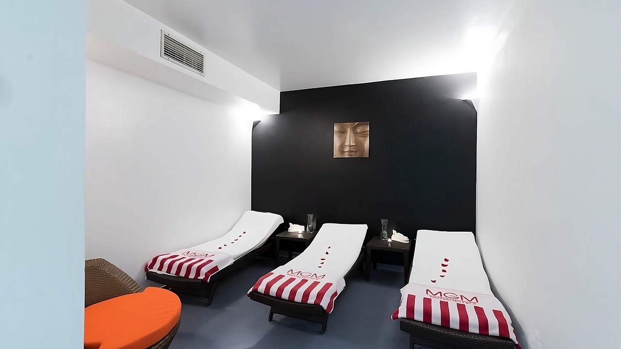 Photo of Bedroom in Oura