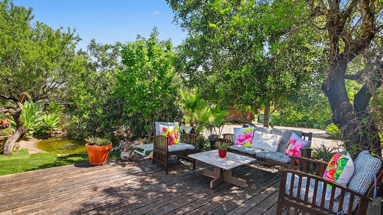 Photo of Patio Balcony in Fonte do Bispo