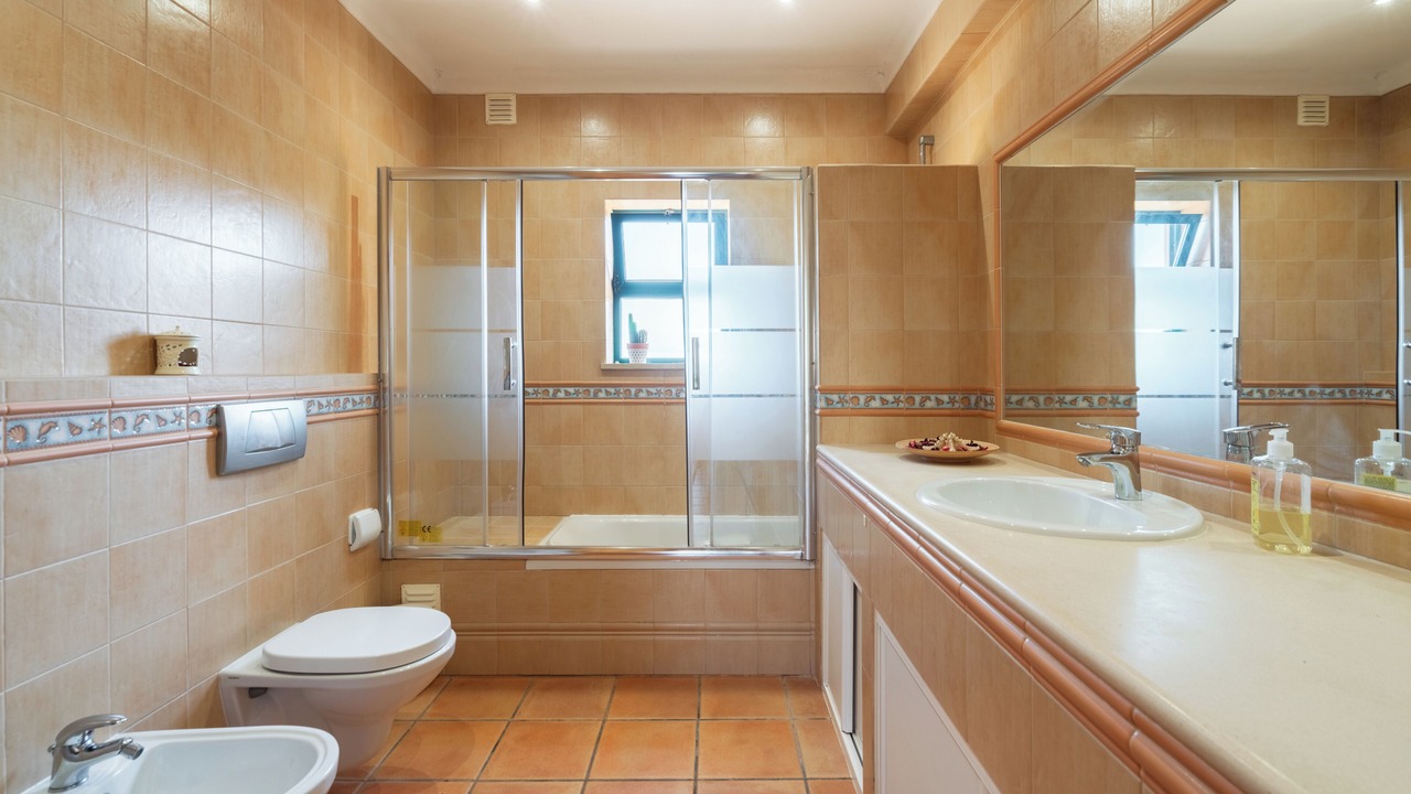 Photo of Bathroom in Portimao