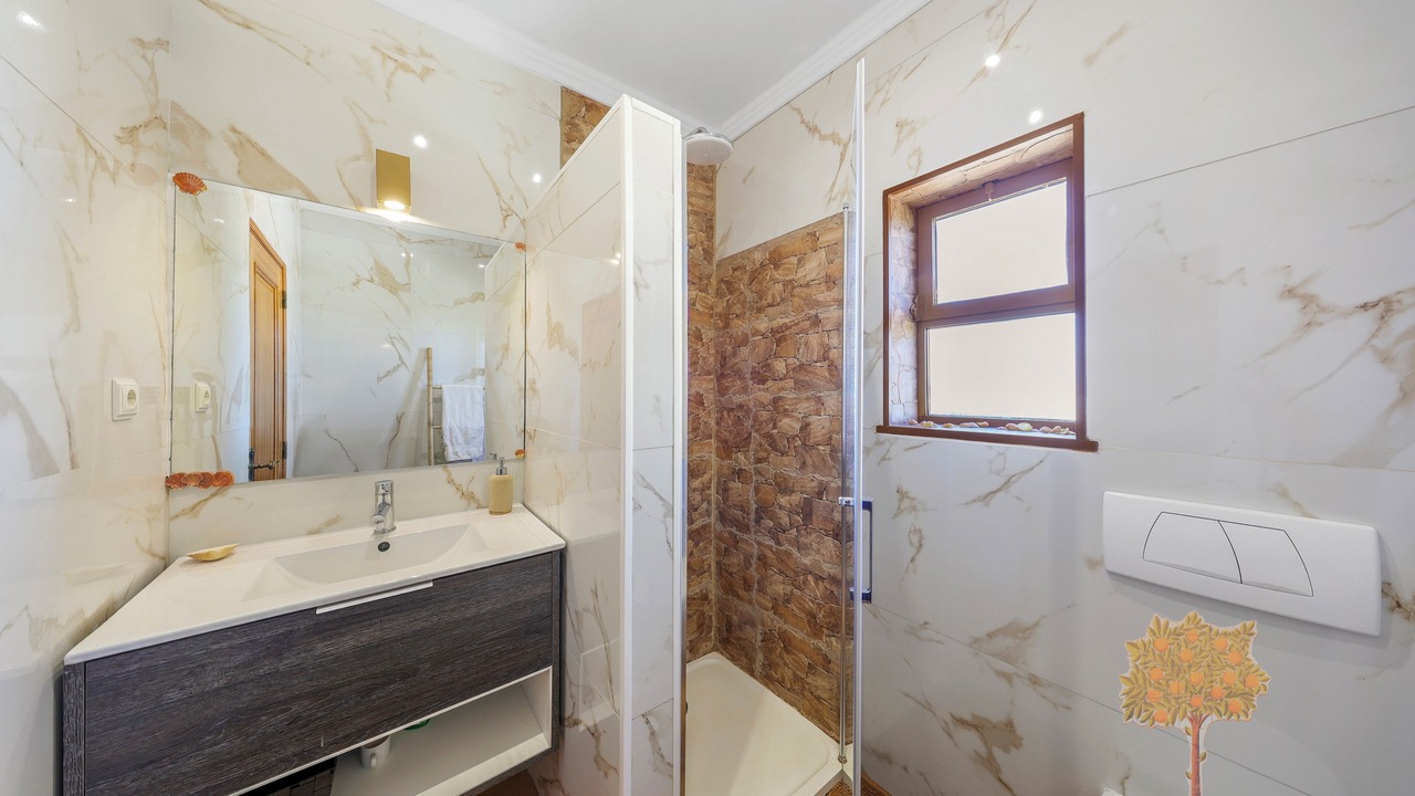 Photo of Bathroom in Portimao